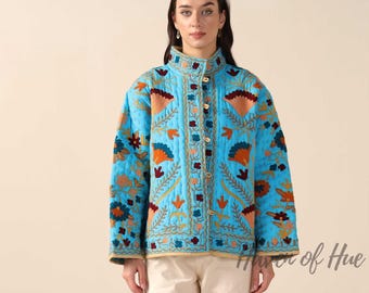 Chaqueta bordada de algodón acolchado Suzani Kantha, hecha a mano, estilo étnico, para mujer, con bordado floral, estilo bohemio, para invierno.