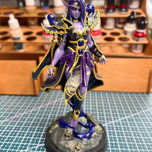 Xal&#39;atath Statue - Hand-Painted - Collectible Figure