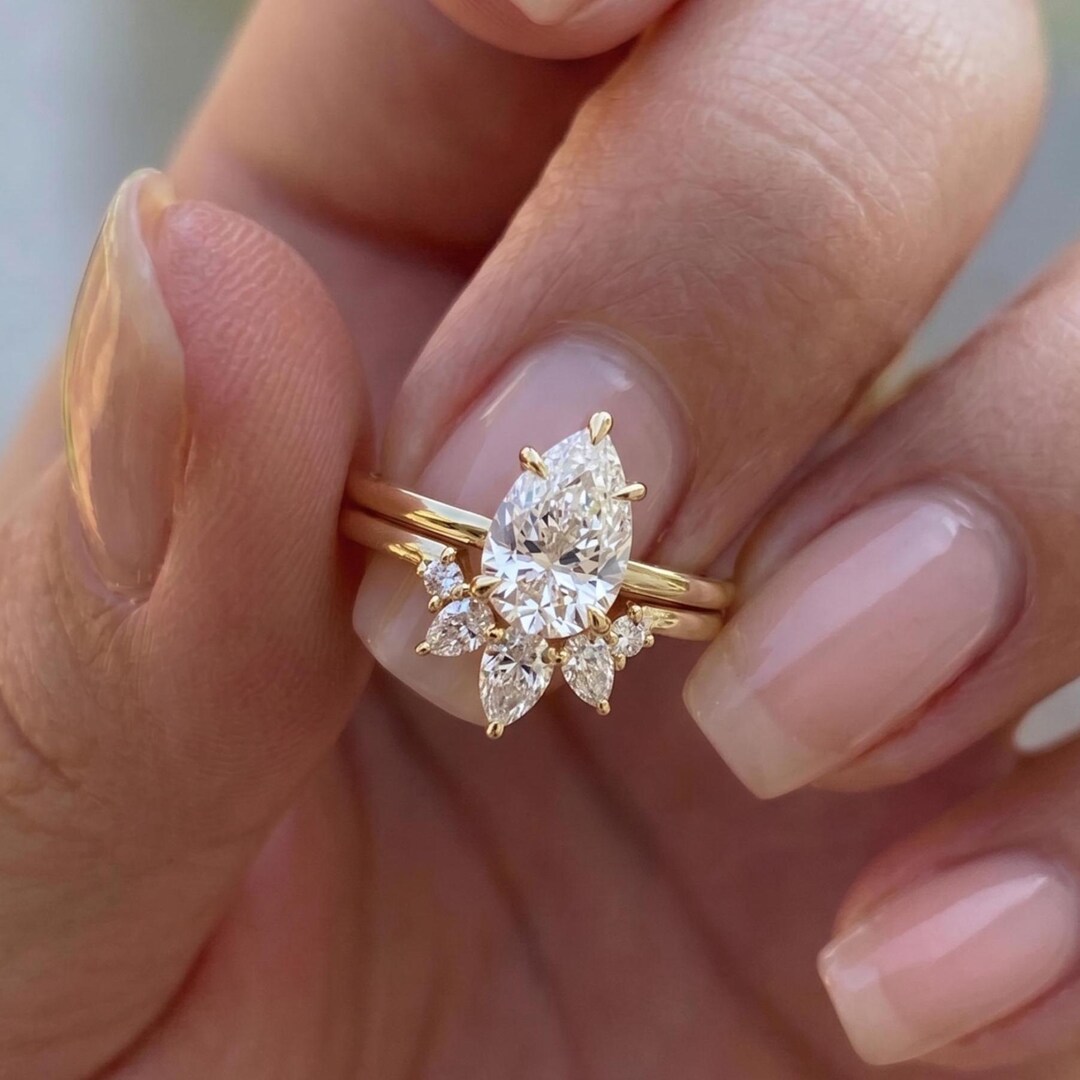 Pear Cut Lab Grown Diamond Engagement Ring Set Dainty Gold Bridal Ring ...