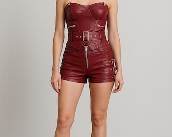 Minivestido para mujer: un look elegante y audaz / Traje de fiesta de cuero auténtico color granate /