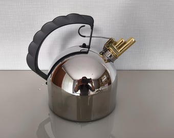 Vintage Alessi 9091 Kettle: Richard Sapper 1983 Design, Melodic Whistle Water Cooker