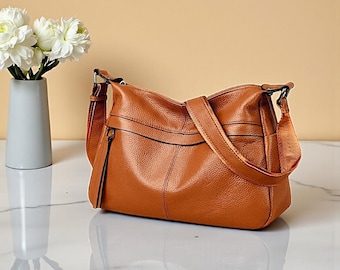 Genuine Leather Women’s Shoulder Bag, Cowhide Leather Purse, Classic Everyday Handbag