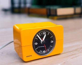 Krups comfortime 3 desk alarm clock space age panton germany pop art table orange plastic 1970s 70s space time full working