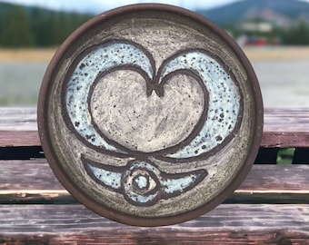 Lis hegedal studio art pottery ceramic plate glesborg denmark 1970s handsigned danish handmade art stoneware vintage