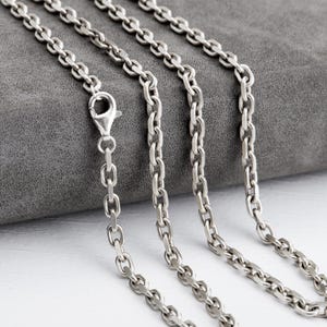 Unisex Necklace for Men & Women