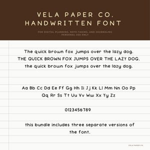 Puede incluir: Una hoja de muestra de fuente digital titulada VELA PAPER CO. HANDWRITTEN FONT sobre un fondo rayado. Muestra la frase The quick brown fox jumps over the lazy dog en tres formatos, el alfabeto completo en mayúsculas y minúsculas, y los dígitos 0-9.