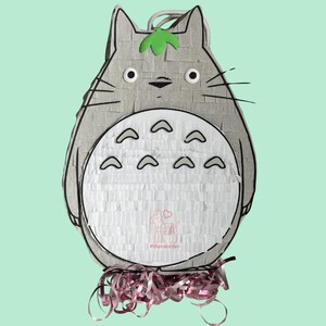 Totoro-varelsepiñata, handgjord födelsedagsfestdekoration, anpassad barnfestdekoration