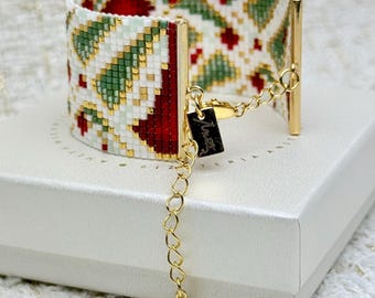 Miyuki delica 11/0 bracelet pattern, PDF instant download, loom work, MEADOW WHISPERS.