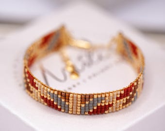 Miyuki Delica Beaded Bracelet Pattern – Boho Desert Bloom Style (PDF Pattern) | YUCCA