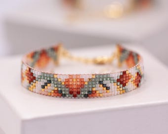 Bead Loom Bracelet Pattern – Boho Floral Style, Miyuki Delica (PDF Pattern) | PETAL WHISPER