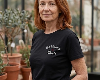 Personalized embroidered tee · Ma Maman Mamie + heart · Le Chouchou · cotton made in France · gift for mom grandma nanny