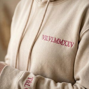 Couple Hoodie Valentines Day Date Embroidered Gift 画像 2