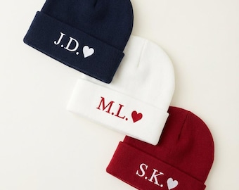 Personalized Embroidered Beanie with Heart Initial | Winter Gift for Men and Women | Handmade Beanie from Lille, France