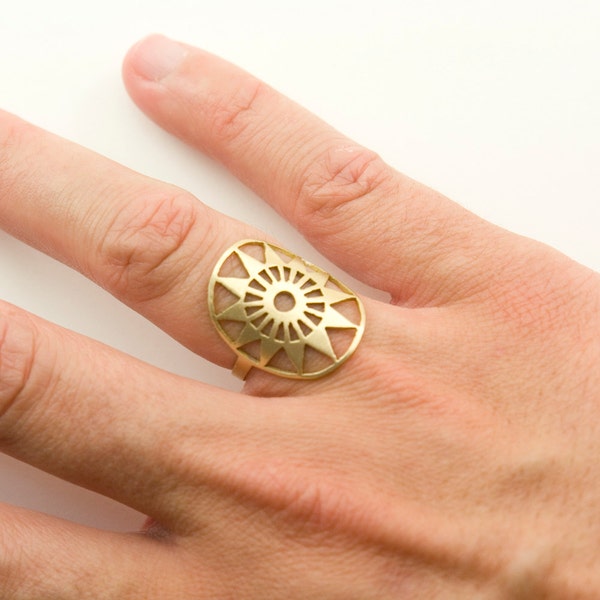MANDALA brass handsawed ring
