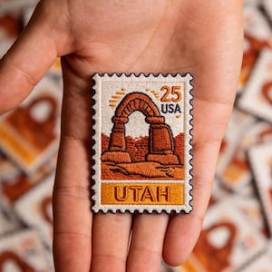Utah Postage Stamp Embroidery Patch | Delicate Arch Desert Landscape Iron On Applique | Vintage USA Travel Souvenir Design