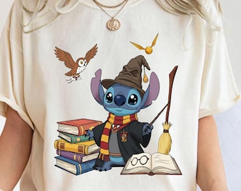 Camiseta fofa do Stitch Mago para o Halloween, Camiseta Leitora Apaixonada, Moletom do Stitch Bruxo, Presente de Aniversário, Moletom com Capuz para Família da Disneylândia