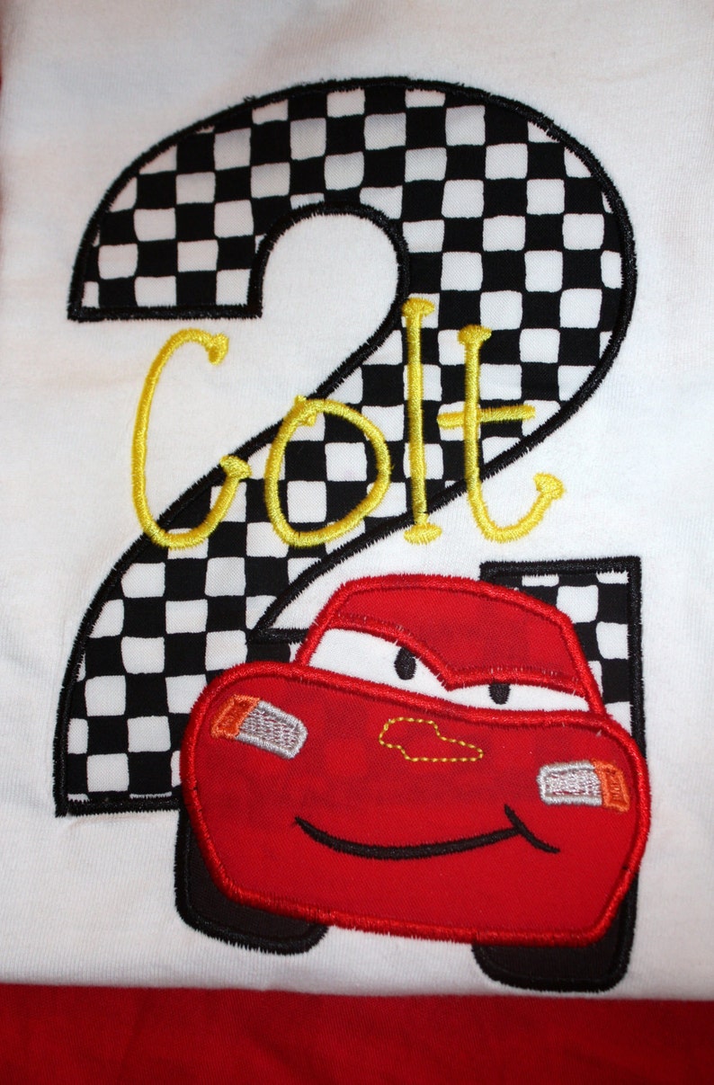 Personalizado CARS Lightning McQueen Race Cumpleaños Onesie o Camiseta imagen 2