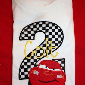 Personalizado CARS Lightning McQueen Race Cumpleaños Onesie o Camiseta imagen 1