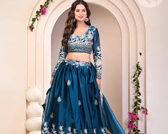 Blaugrün bestickte Seide Lehenga Choli