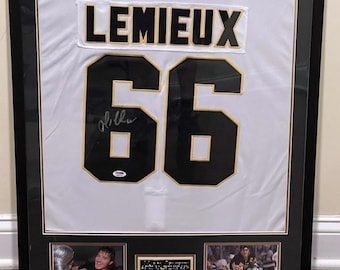 Maillot encadré dédicacé de Mario Lemieux des Penguins de Pittsburgh avec certificat d'authenticité PSA