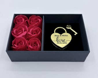 Personalized love lock engraving – heart lock with names – gift for couples, wedding, Valentine's Day, anniversary