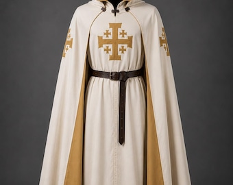 Knight Templar Inspiriert Kapuzen Umhang Tunika Set | Weißgoldenes Kreuzritter Cosplay Outfit