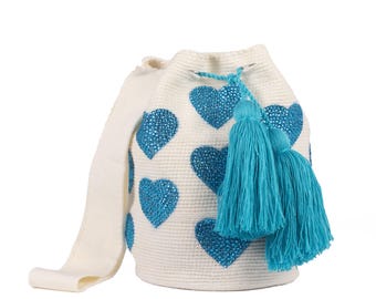 Ivory & turquoise heart beaded artisan purse