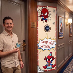 Kryssningsdörrbanderoll | Kryssningsdekor | Personlig kryssningsdörrdekor | Canva-mall | Spiderman | Födelsedag | Redigerbar mall bild 2