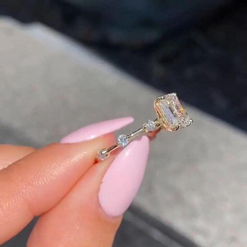 Delicado Anillo De Compromiso De Moissanita De Talla Pera, Anillo De