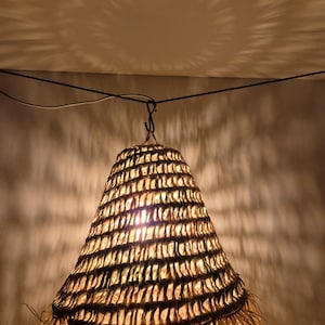 Moroccan (Doum)Pendant Light – Handwoven Palm Leaf Lamp – Boho Straw & Rattan Hanging Light