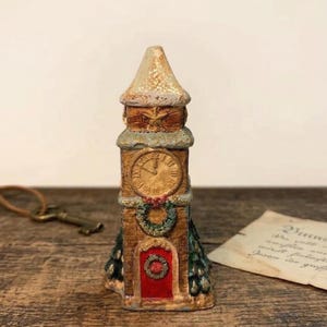 ヴィンテージ時計塔ミニチュア - 手作りの素朴なデスクトップ装飾