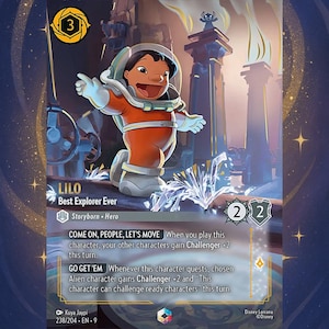 Peut inclure: Carte à collectionner avec Lilo de Lilo & Stitch de Disney, en combinaison spatiale orange. La carte a une bordure dorée et comprend du texte sur les capacités du personnage. Fait partie de la série Disney Lorcana.