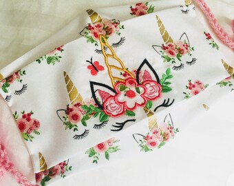 "Handgefertigte ""Unicorn Face Embroidered"" Baumwollgesichtsmaske, maschinenwaschbar (mit/ohne Filtertasche) (elastisch/Bänder) JETZT mit Gurtversteller."