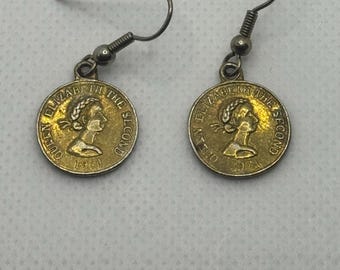 Handmade Vintage 1971 Queen Elizabeth Coin Earrings