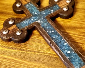 Cruz de madera única hecha a mano