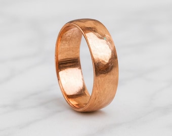 Gehämmerter Ring aus 100 % massivem Kupfer, rustikaler handgefertigter Schmuck, Unisex-Ring im minimalistischen Boho-Stil, Vintage-Ehering, Geschenk für ihn
