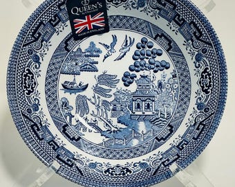 Bol de 6 po. Queen's by Churchill, motif saule bleu. Fabriqué en Angleterre