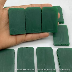 Grüne Jade Rohscheiben, Rohmaterial Scheiben für Cabos, Perlen, Schmuck, Kunsthandwerk, Dekoration.
