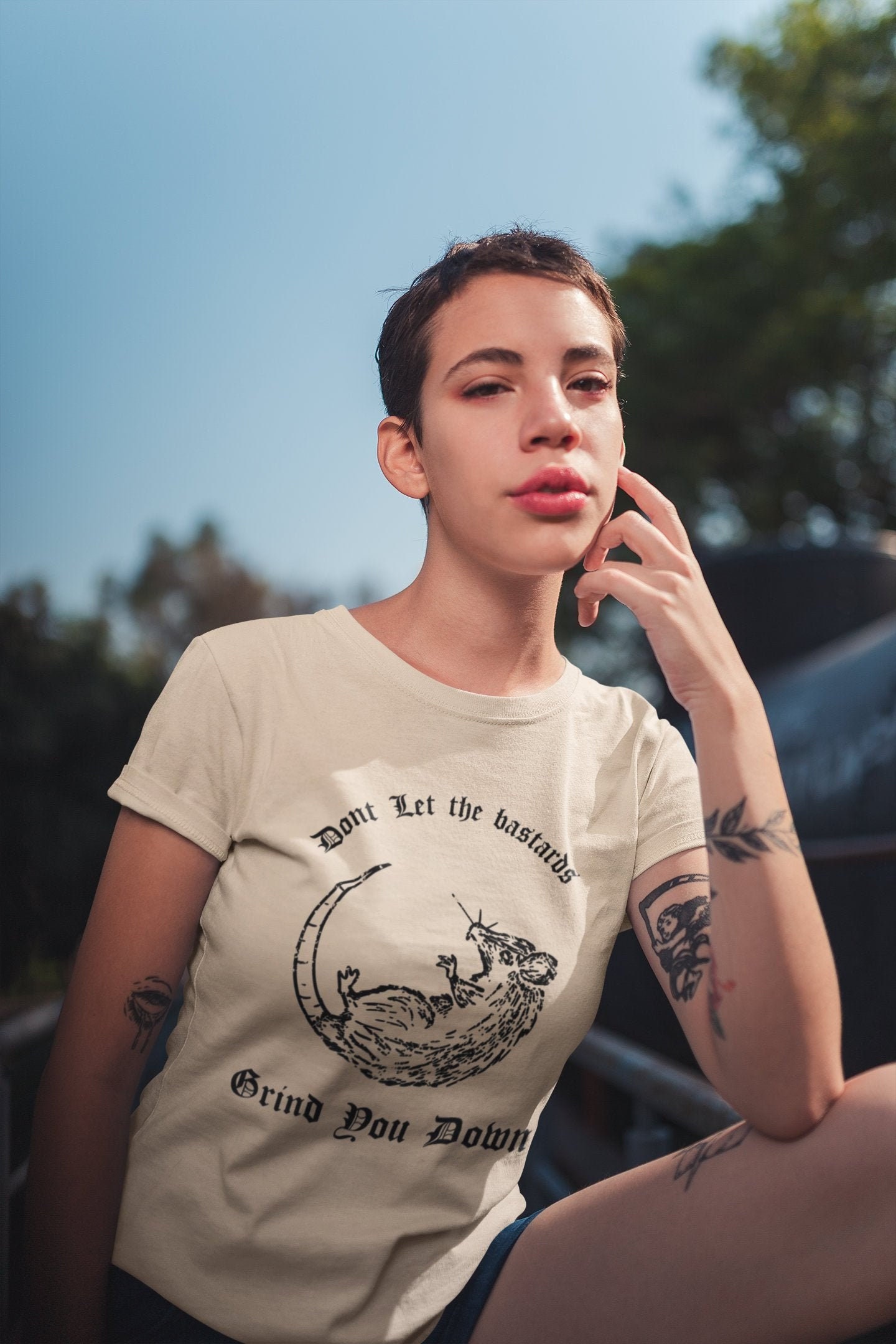 Nolite Te Bastardes Carborundorum Shirt Don/'t Let the Bastards Get You Down Womens Rights Feminist T Shirt The Handmaids Tale Shirt