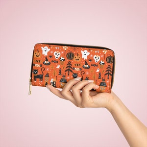 Spoopy Zippered Wallet
