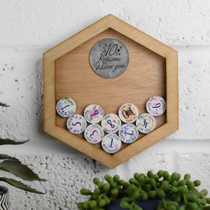 10th Anniversary 10 Reasons I Love You Marco de pared de madera - 100% Pure Tin Disc - Fichas de amor a todo color
