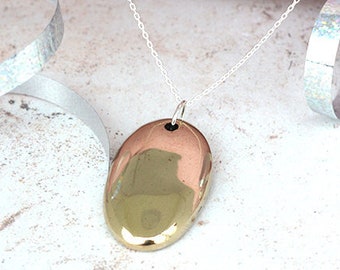 Pendentif pour coeur poli de galets en bronze massif du 8e anniversaire - Idée de cadeau parfaite du 8e anniversaire