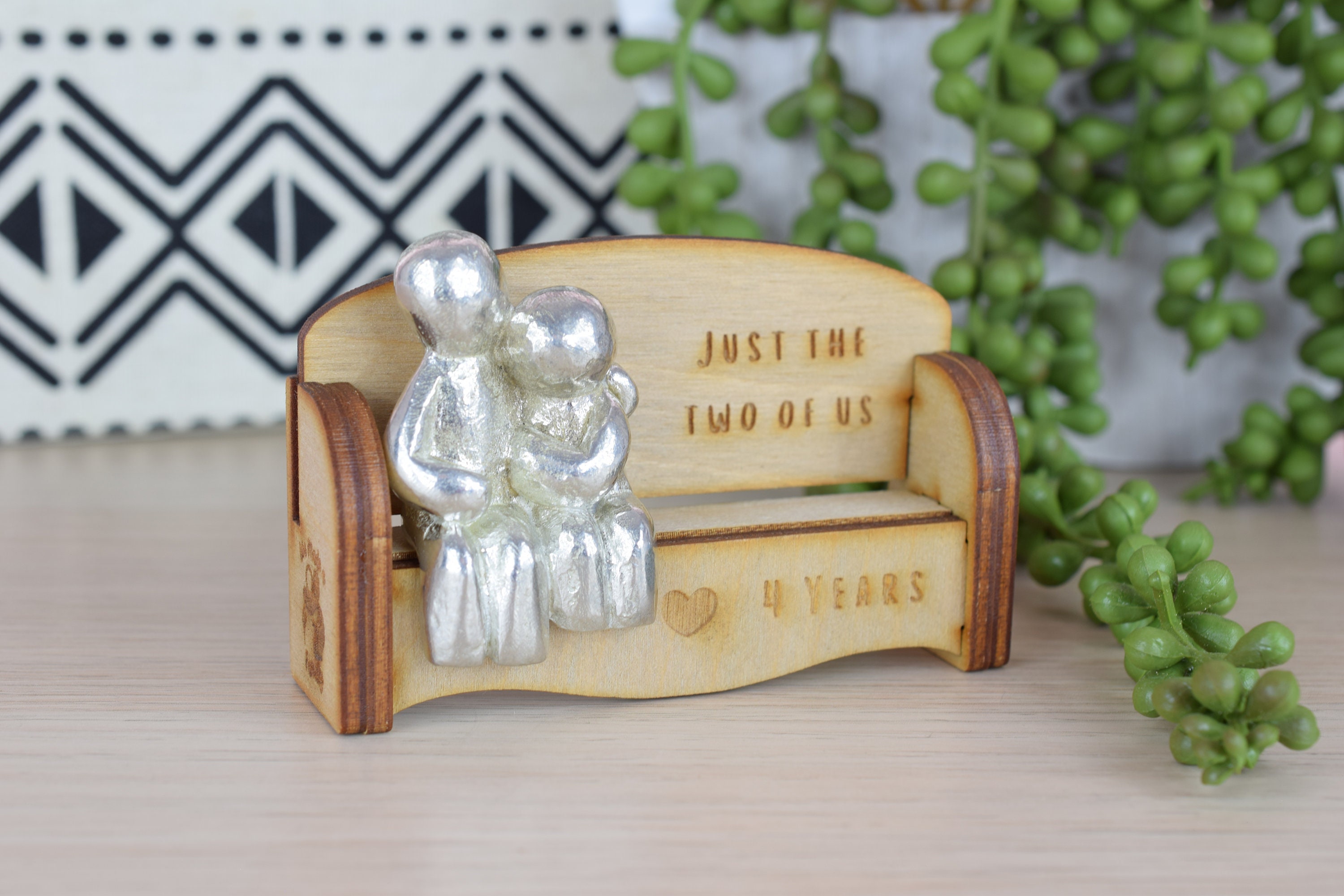 Cuddling Couple Wooden Sofa - 4 Year Anniversary Gift