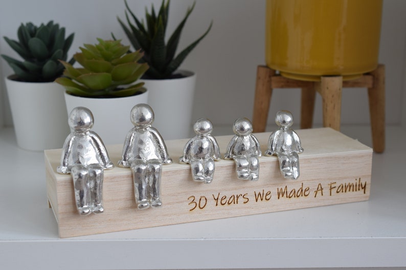 30 Years We Made a Family Sculpture Figurines 30th Anniversary Years 1 to 30 Available Wooden Box Size & Grain Will Vary image 3