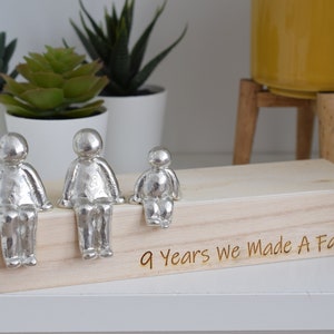 9 Years We Made a Family Sculpture Figurines - 9th Anniversary | Years 1 to 30 Available | Wooden Box Size & Grain Will Vary