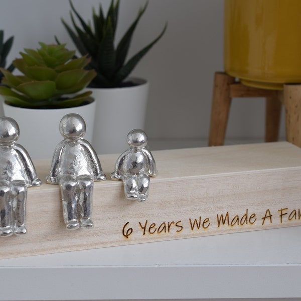 6 Years We Made a Family Sculpture Figurines - 6th Anniversary | Years 1 to 30 Available | Wooden Box Size & Grain Will Vary