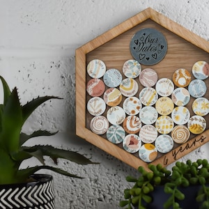 Adorno colgante con forma de marco para la cita romántica del sexto aniversario: crea 20 recuerdos de la cita romántica del sexto aniversario para exhibir (datenightframe06)