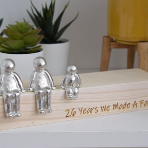 26 Years We Made a Family Sculpture Figurines - 26th Anniversary | Years 1 to 30 Available | Wooden Box Size & Grain Will Vary
