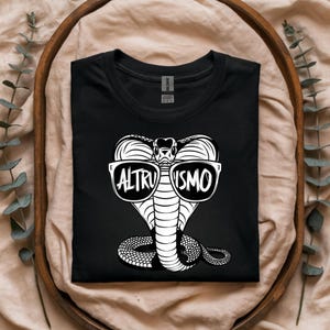 Altruismo House Of Givers. RCA Snack Scool Funny vintage T-Shirt