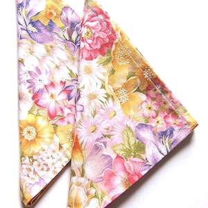 Pastel Floral Cloth Napkins - Set of 2